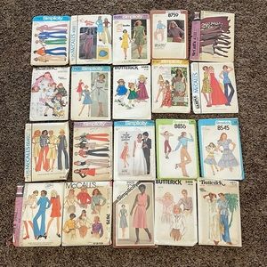 LOT Vintage sewing patterns